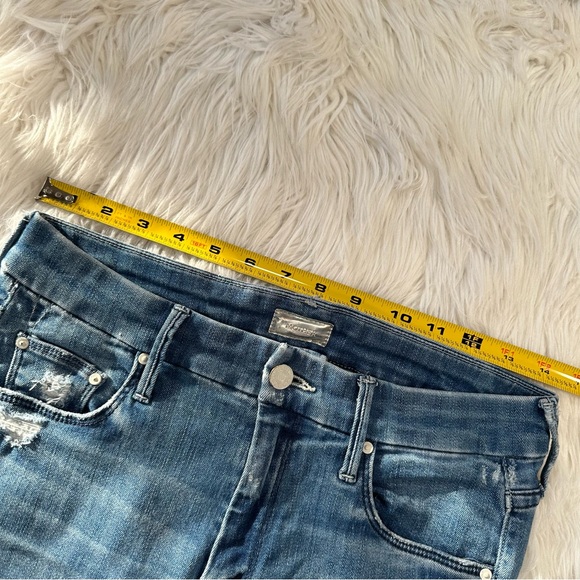 Mother • The Looker Distressed Skinny Jeans in Graffiti Girl - Picture 8 of 16